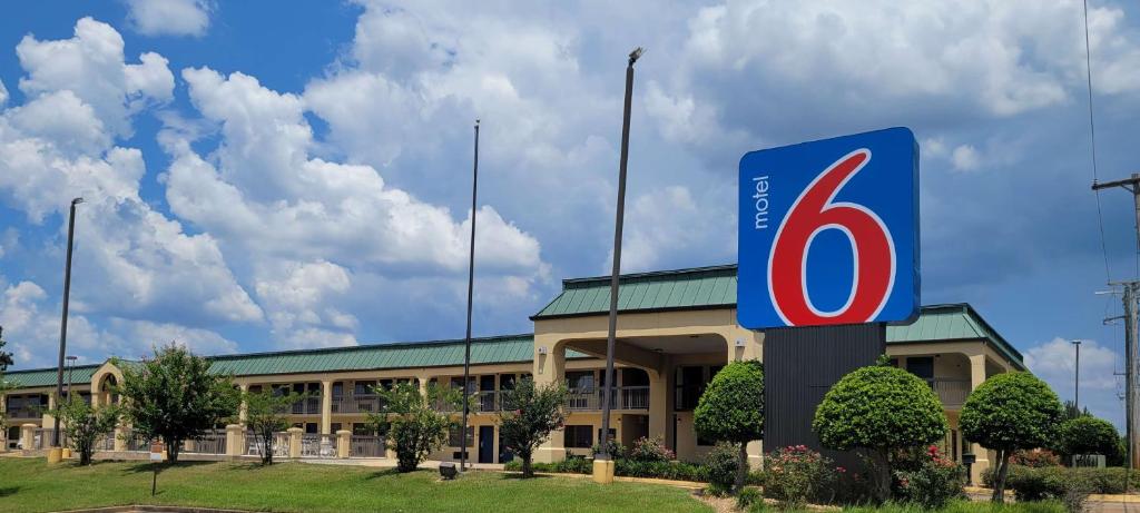 Motel 6 Jackson MS Southwest